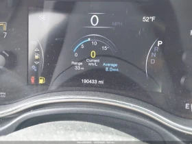 Jeep Grand cherokee LIMITED 4X4 5.7 HEMI ПРУЖИНИ 2 КЛЮЧА - 17000 лв. / 8691.96 € - 32170571 12 | Car24.bg Jeep Grand cherokee LIMITED 4X4 5.7 HEMI ПРУЖИНИ 2 КЛЮЧА - 17000 лв. / 8691.96 € - 32170571 12