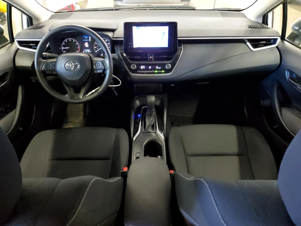 Toyota Corolla LE - изображение 8 | Auto.bg Toyota Corolla LE - изображение 8