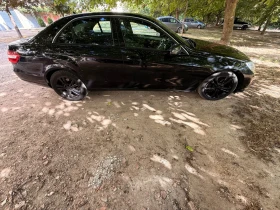 Mercedes-Benz E 220 2.2cdi | Mobile.bg — малка снимка 4