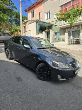 Lexus IS 220d