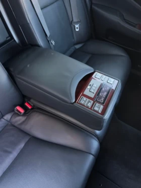 Lexus LS 460 - 21900 лв. / 11197.29 € - 27541686 9 | Car24.bg Lexus LS 460 - 21900 лв. / 11197.29 € - 27541686 9