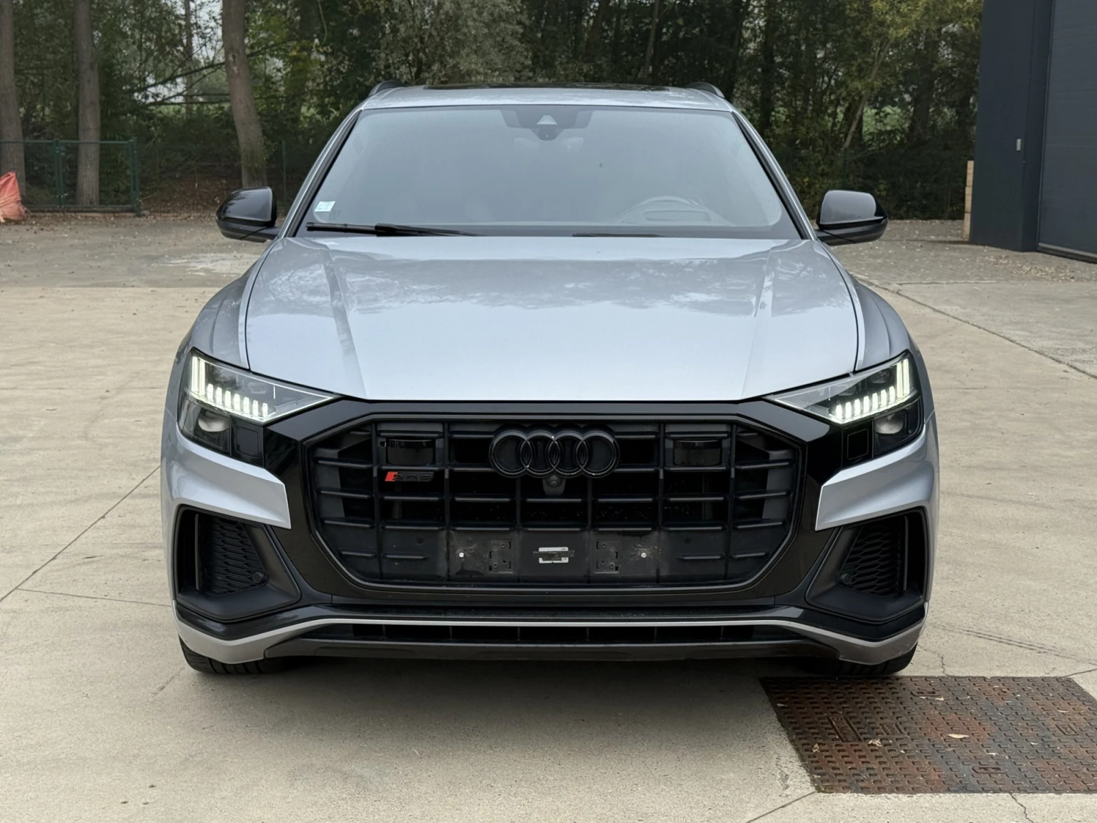 Audi SQ8 B&O Matrix Soft Panorama 22" - изображение 2 | Auto.bg Audi SQ8 B&O Matrix Soft Panorama 22" - изображение 2