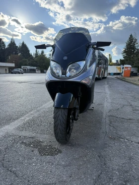 Yamaha T-max