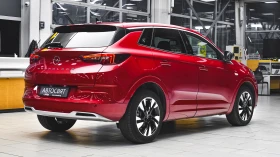 Opel Grandland 1.2 Turbo GS Line Automatic - 39900 лв. / 20400.55 € - 48172941 6 | Car24.bg Opel Grandland 1.2 Turbo GS Line Automatic - 39900 лв. / 20400.55 € - 48172941 6