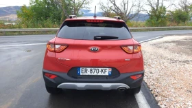 Kia Stonic 1.6 CRDI NAVI CAMERA - 9400 € - 74850592 5 | Car24.bg Kia Stonic 1.6 CRDI NAVI CAMERA - 9400 € - 74850592 5