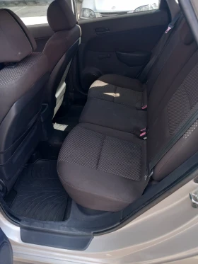 Hyundai I30 1, 4 бензин - 1999 € - 26768432 14 | Car24.bg Hyundai I30 1, 4 бензин - 1999 € - 26768432 14