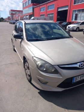 Hyundai I30 1, 4 бензин - 1999 € - 26768432 6 | Car24.bg Hyundai I30 1, 4 бензин - 1999 € - 26768432 6