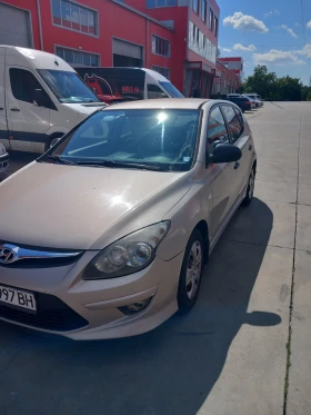 Hyundai I30 1, 4 бензин - 1999 € - 26768432 5 | Car24.bg Hyundai I30 1, 4 бензин - 1999 € - 26768432 5
