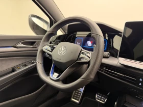 VW Golf R* AKRAPOVIC* H&K* HEAD-UP* CAM* DISTR* - 47800 € - 15015769 4 | Car24.bg VW Golf R* AKRAPOVIC* H&K* HEAD-UP* CAM* DISTR* - 47800 € - 15015769 4