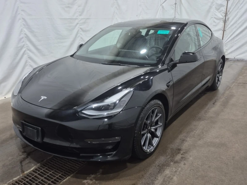 Tesla Model 3 * LONG RANGE * CARFAX * - 26100 € / 51047.16 лв. - 48252577 1 | Car24.bg Tesla Model 3 * LONG RANGE * CARFAX * - 26100 € / 51047.16 лв. - 48252577 1