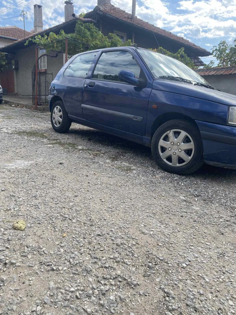 Renault Clio - 500 € / 977.91 лв. - 21119620 1 | Car24.bg Renault Clio - 500 € / 977.91 лв. - 21119620 1