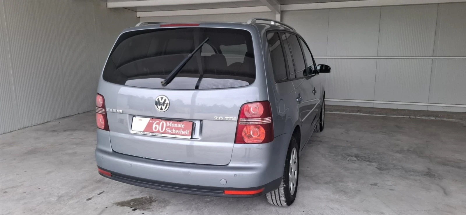 VW Touran 2.0 tdi BMM 7  места - изображение 6 | Auto.bg VW Touran 2.0 tdi BMM 7  места - изображение 6