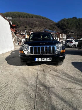 Снимка Jeep Cherokee