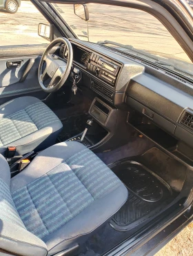 VW Golf 1.8 моно .автоматик ! .хидравлика ! - 1400 € / 2738.16 лв. - 54683962 7 | Car24.bg VW Golf 1.8 моно .автоматик ! .хидравлика ! - 1400 € / 2738.16 лв. - 54683962 7