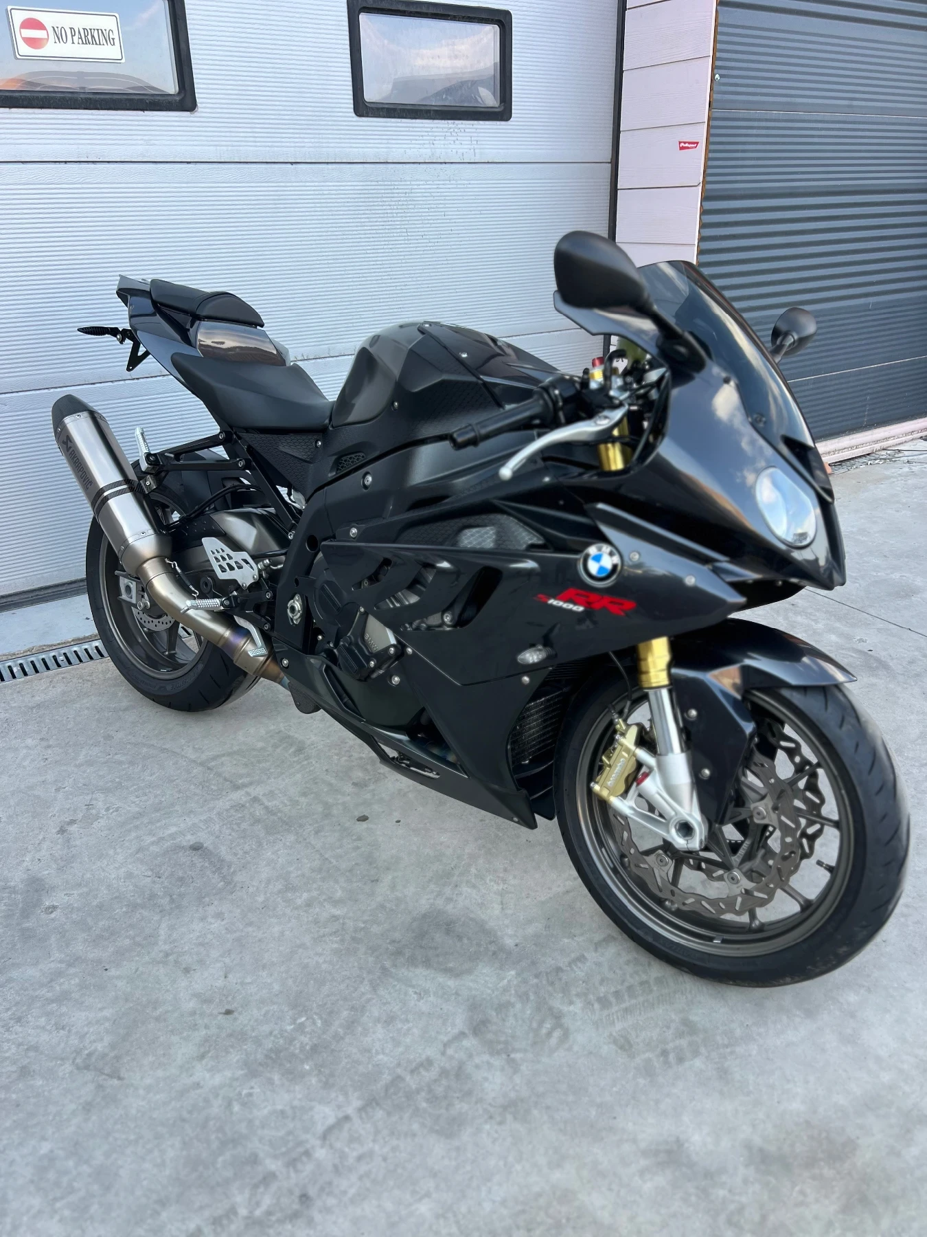 BMW S S1000RR Akrapovic | Auto.bg — изображение 1 BMW S S1000RR Akrapovic | Auto.bg — изображение 1