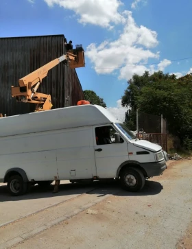 Iveco Massive Продава се само хидравличната част, без буса.