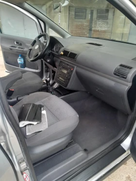 VW Sharan - 4200 лв. / 2147.43 € - 38270268 11 | Car24.bg VW Sharan - 4200 лв. / 2147.43 € - 38270268 11