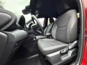 Toyota Yaris Cross 1.5 HYBRID | Auto.bg — изображение 9 Toyota Yaris Cross 1.5 HYBRID | Auto.bg — изображение 9