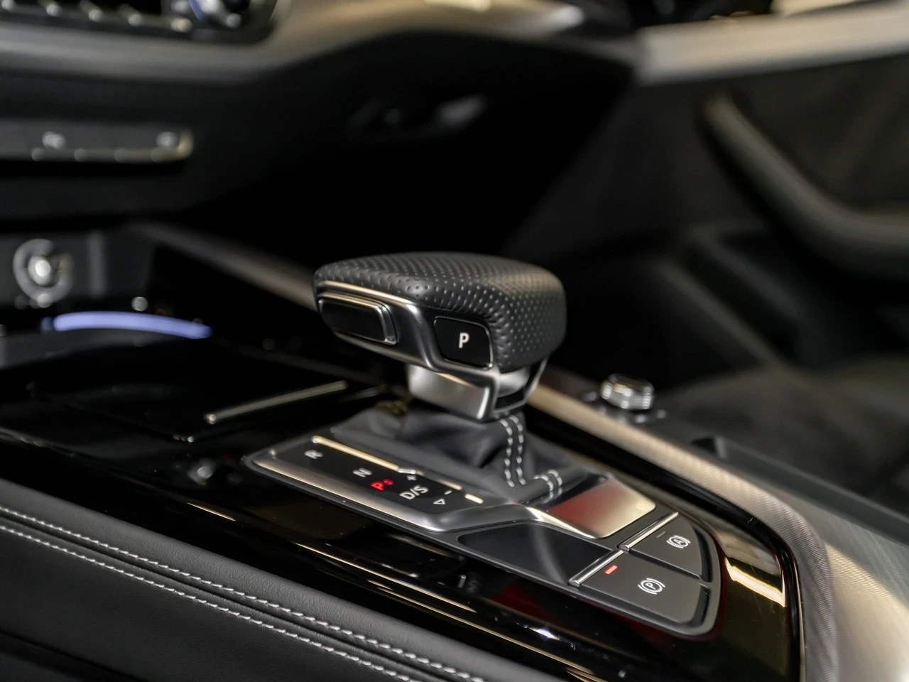 Audi A4 45TFSI Quattro Edition One - изображение 5 | Auto.bg Audi A4 45TFSI Quattro Edition One - изображение 5
