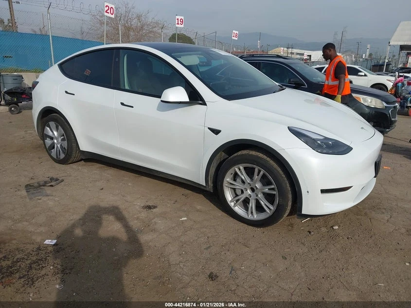 Tesla Model Y Long Range RWD | Auto.bg — изображение 1 Tesla Model Y Long Range RWD | Auto.bg — изображение 1