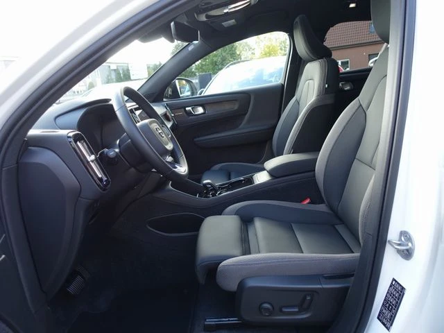 Volvo C40 Recharge Ultimate Twin Motor  - изображение 8 | Auto.bg Volvo C40 Recharge Ultimate Twin Motor  - изображение 8