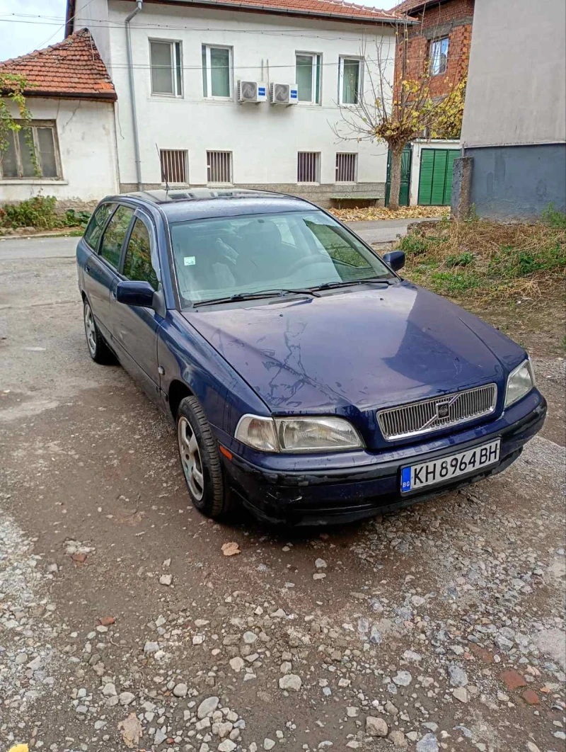Volvo V40 - цена по договаряне - 70843067 1 | Car24.bg Volvo V40 - цена по договаряне - 70843067 1