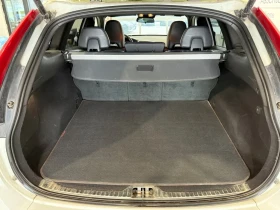 Volvo XC60 2.4d Ocean Race AWD Xenon - 14000 € / 27381.62 лв. - 36109879 11 | Car24.bg Volvo XC60 2.4d Ocean Race AWD Xenon - 14000 € / 27381.62 лв. - 36109879 11
