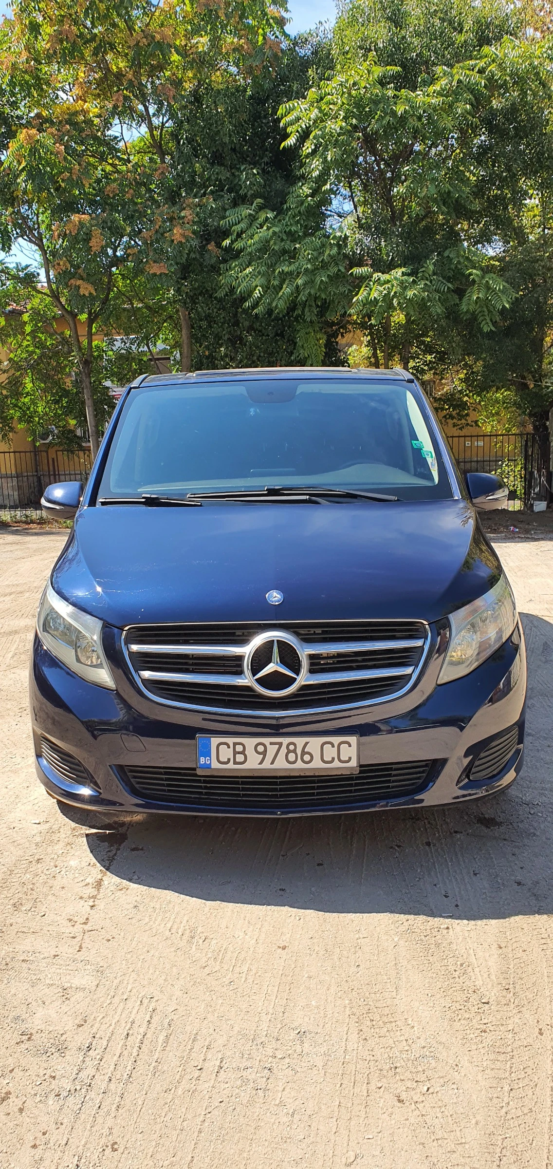 Mercedes-Benz V 250 пъшничесни | Auto.bg — изображение 1 Mercedes-Benz V 250 пъшничесни | Auto.bg — изображение 1