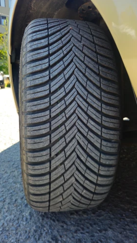 Ford S-Max - 1999 € / 3909.70 лв. - 84550231 7 | Car24.bg Ford S-Max - 1999 € / 3909.70 лв. - 84550231 7