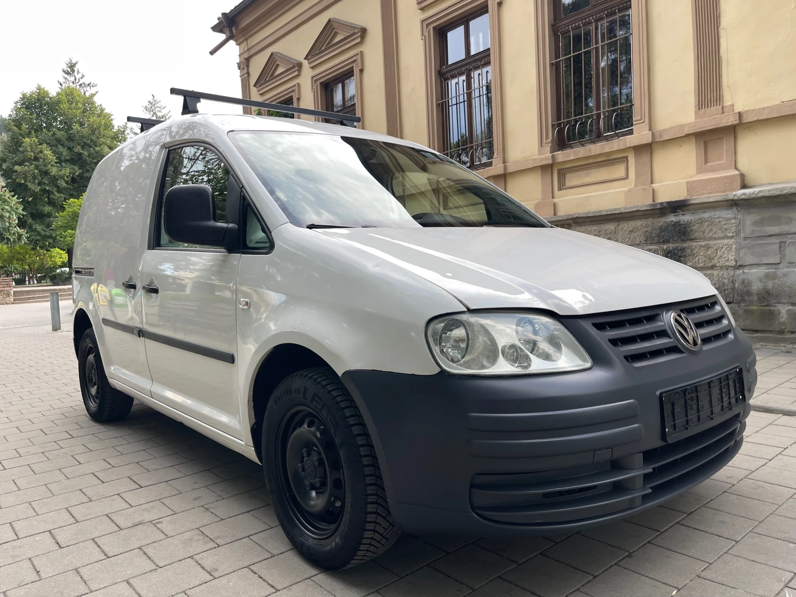VW Caddy 2.0D#70KC#КЛИМАТИК#ЛИЗИНГ! - изображение 4 | Auto.bg VW Caddy 2.0D#70KC#КЛИМАТИК#ЛИЗИНГ! - изображение 4