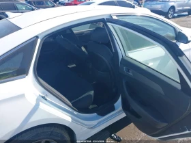 Hyundai Sonata 2.4L I-4 DI, DOHC, VVT, 185HP Front Wheel Drive - 7700 € / 15059.89 лв. - 10879961 8 | Car24.bg Hyundai Sonata 2.4L I-4 DI, DOHC, VVT, 185HP Front Wheel Drive - 7700 € / 15059.89 лв. - 10879961 8