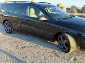 Volvo V70 2.3 T5 400 HP - 13000 € / 25425.79 лв. - 76694175 7 | Car24.bg Volvo V70 2.3 T5 400 HP - 13000 € / 25425.79 лв. - 76694175 7