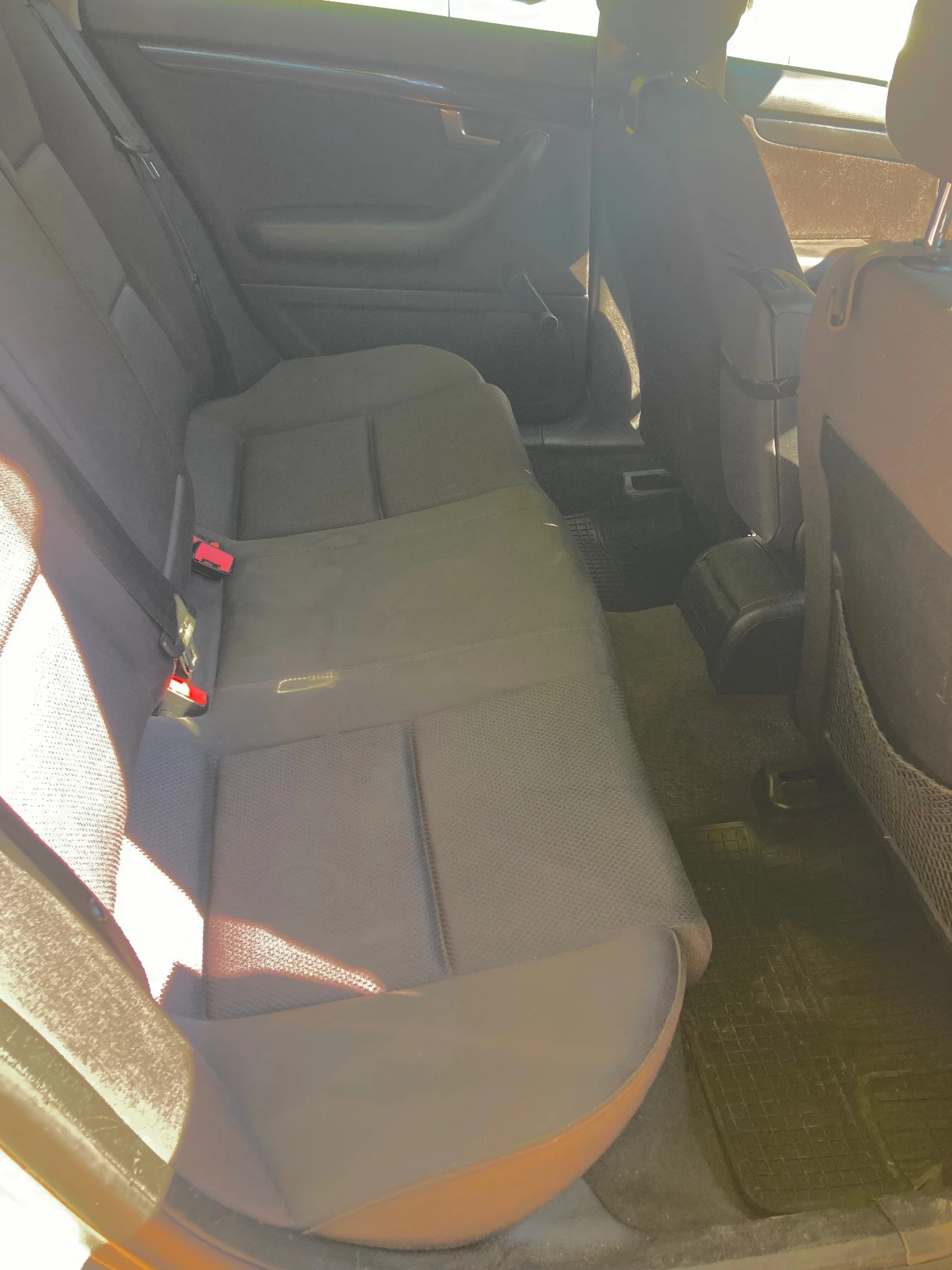 Audi A4 B6 1.9tdi 130hp - изображение 8 | Auto.bg Audi A4 B6 1.9tdi 130hp - изображение 8