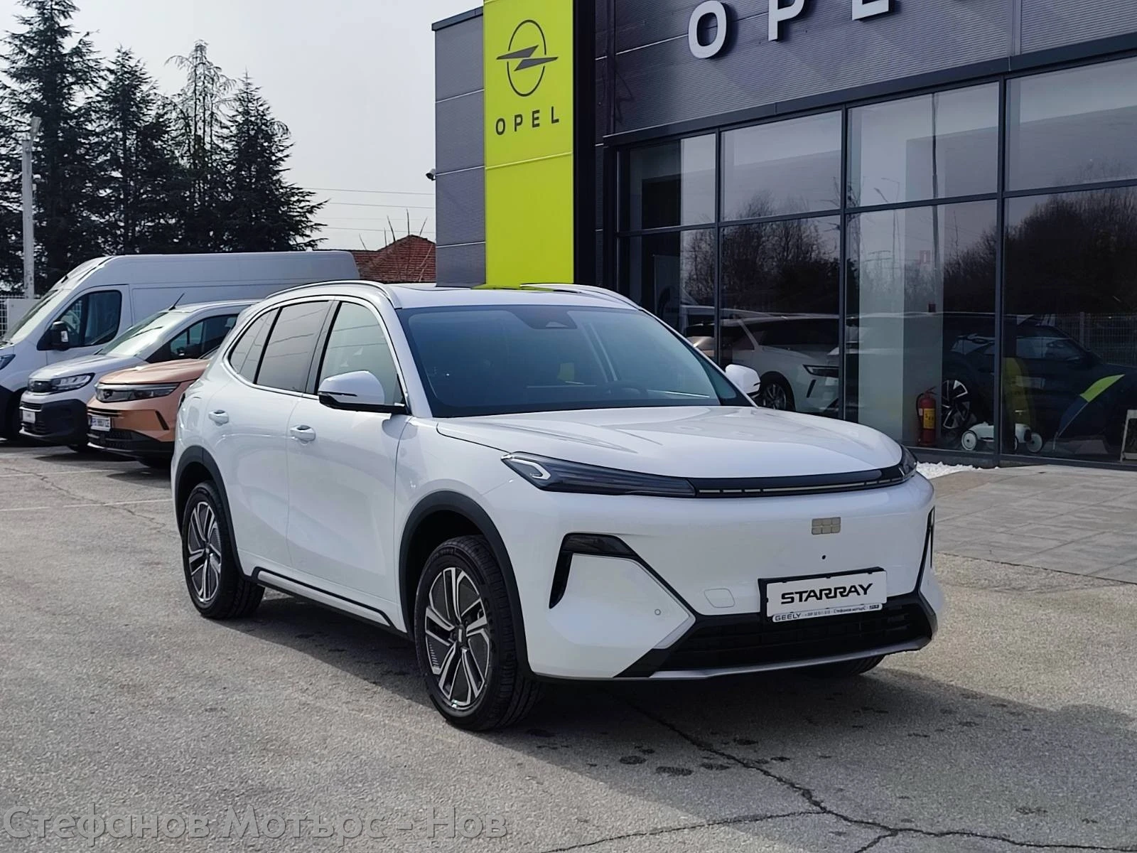 Geely Starray EM-i Plug in Hybrid MAXX | Auto.bg — изображение 1 Geely Starray EM-i Plug in Hybrid MAXX | Auto.bg — изображение 1