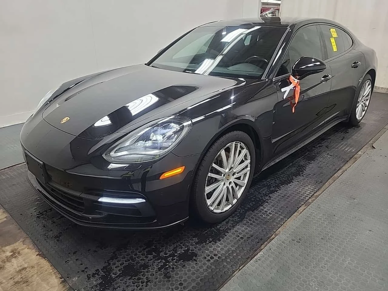 Porsche Panamera / 4 / БЕЗ ИНЦИДЕНТИ / ОПЦИЯ ЗА ФИНАНСИРАНЕ | Auto.bg — изображение 1 Porsche Panamera / 4 / БЕЗ ИНЦИДЕНТИ / ОПЦИЯ ЗА ФИНАНСИРАНЕ | Auto.bg — изображение 1