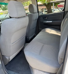 Toyota Hilux 2.5D-4D | Auto.bg — изображение 11 Toyota Hilux 2.5D-4D | Auto.bg — изображение 11