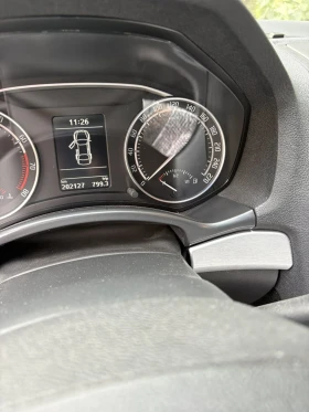 Skoda Octavia 2.0 TSI RS | Auto.bg — изображение 13 Skoda Octavia 2.0 TSI RS | Auto.bg — изображение 13