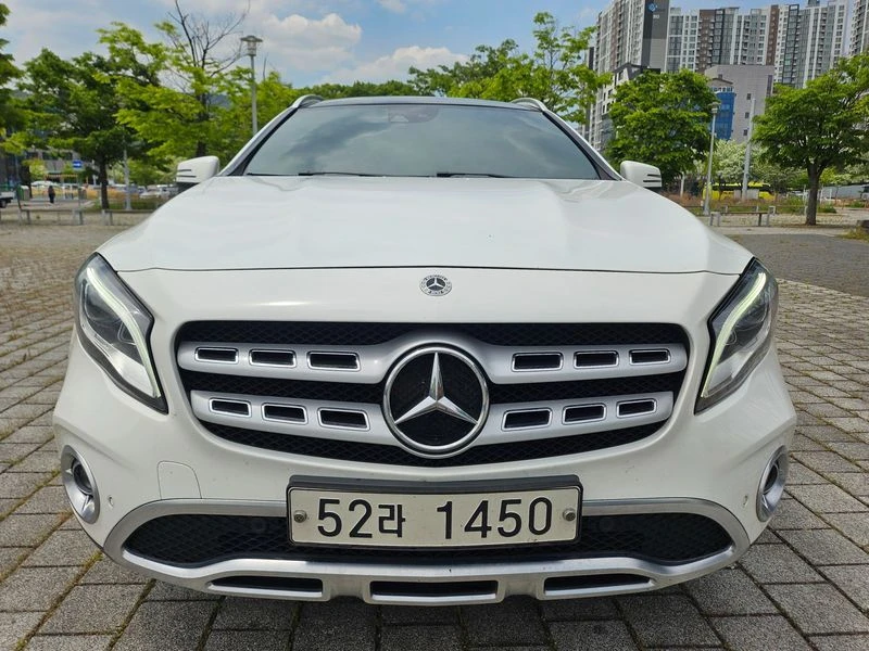 Mercedes-Benz GLA 220 2.2 Automatic | Auto.bg — изображение 1 Mercedes-Benz GLA 220 2.2 Automatic | Auto.bg — изображение 1