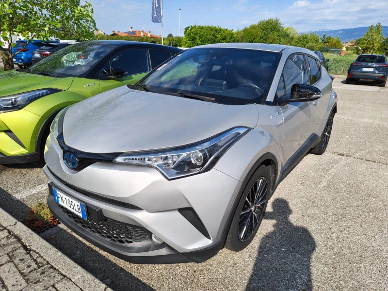 Toyota C-HR 1.8 Hibrid Lounge 137800km - 14300 € - 14759780 1 | Car24.bg Toyota C-HR 1.8 Hibrid Lounge 137800km - 14300 € - 14759780 1