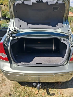 Volvo S40 undefined | Auto.bg — изображение 2 Volvo S40 undefined | Auto.bg — изображение 2