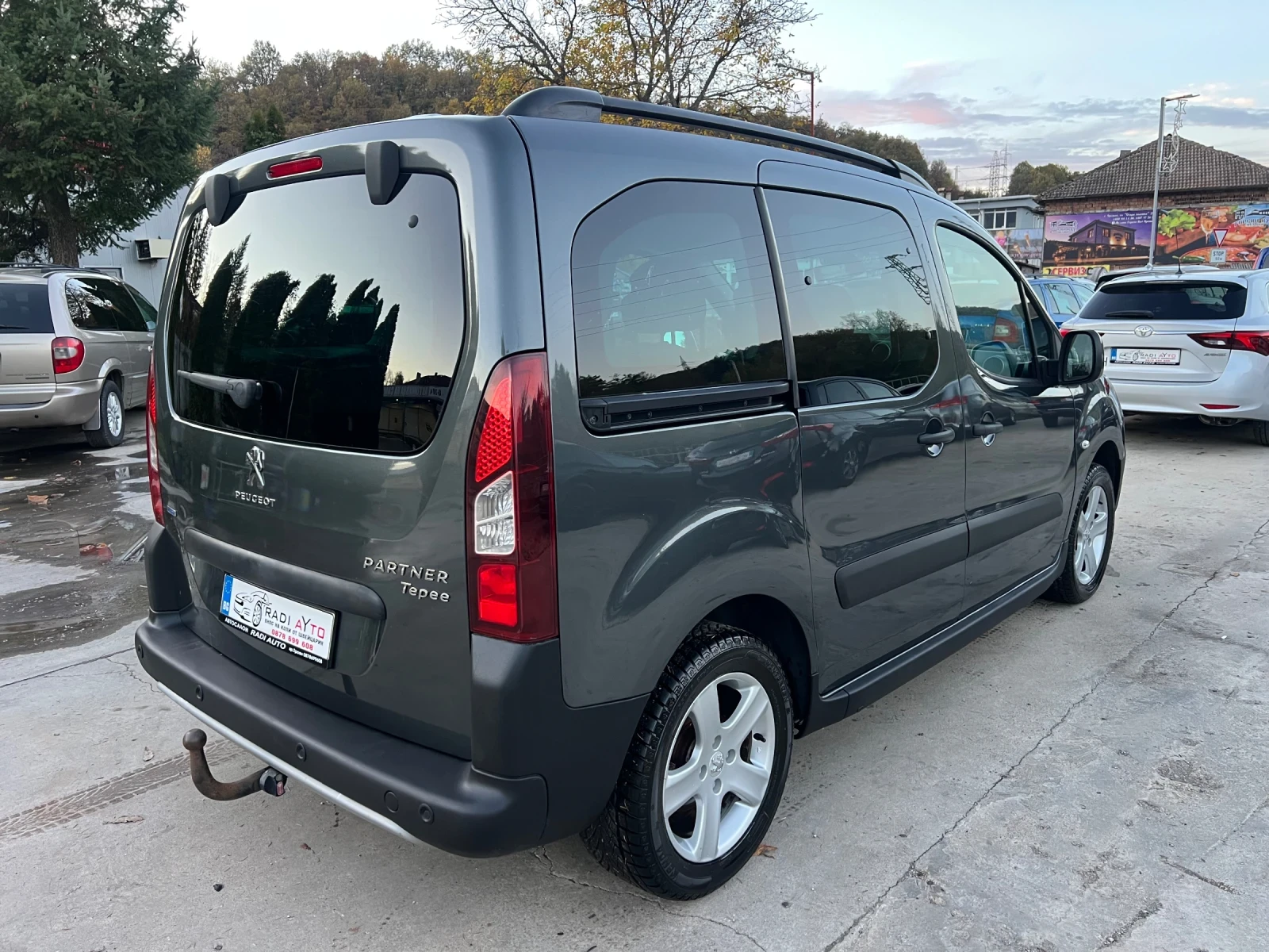 Peugeot Partner 1.6HDi ЕВРО 6 ШВЕЙЦАРИЯ - изображение 3 | Auto.bg Peugeot Partner 1.6HDi ЕВРО 6 ШВЕЙЦАРИЯ - изображение 3