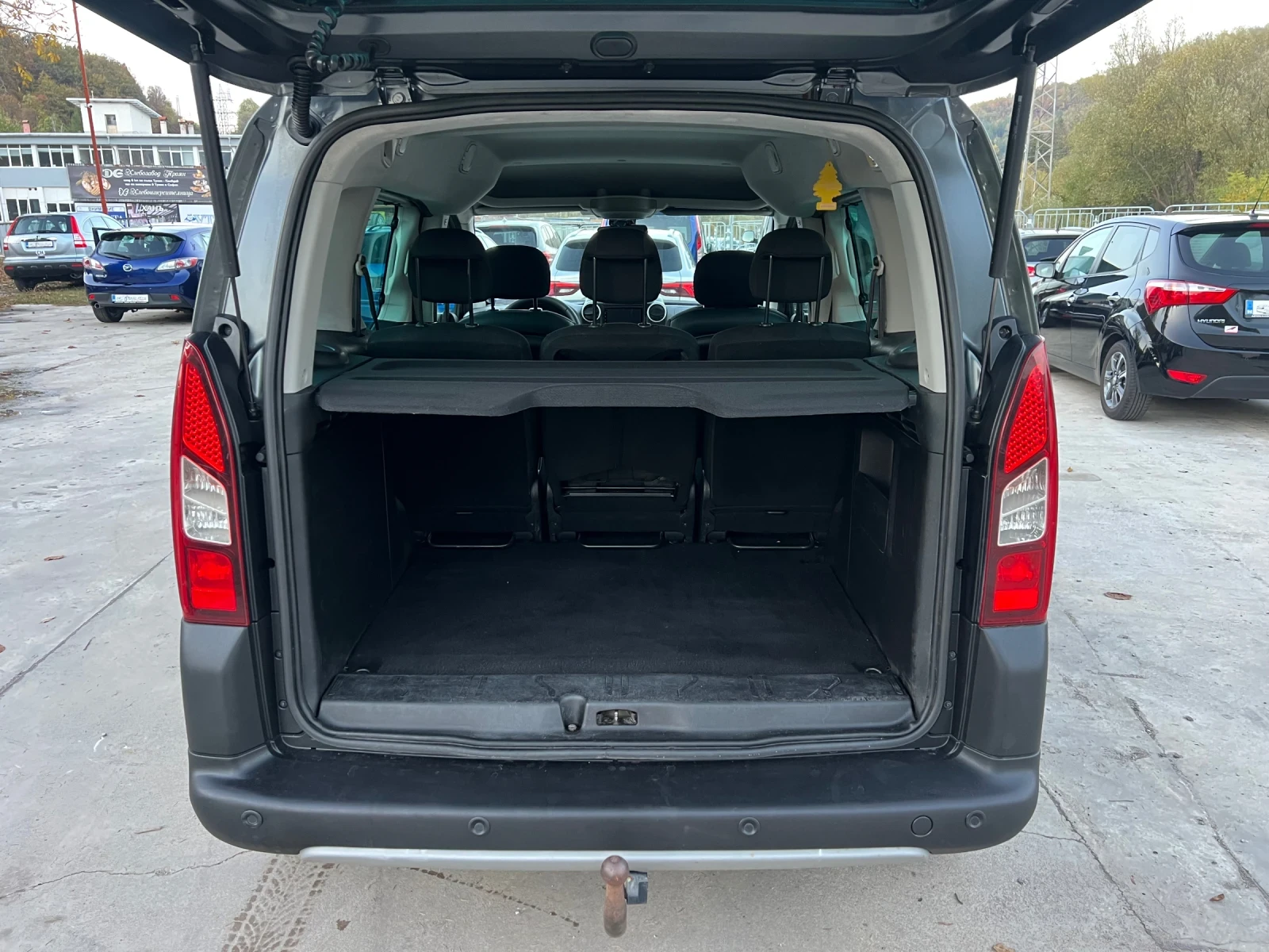 Peugeot Partner 1.6HDi ЕВРО 6 ШВЕЙЦАРИЯ - изображение 5 | Auto.bg Peugeot Partner 1.6HDi ЕВРО 6 ШВЕЙЦАРИЯ - изображение 5