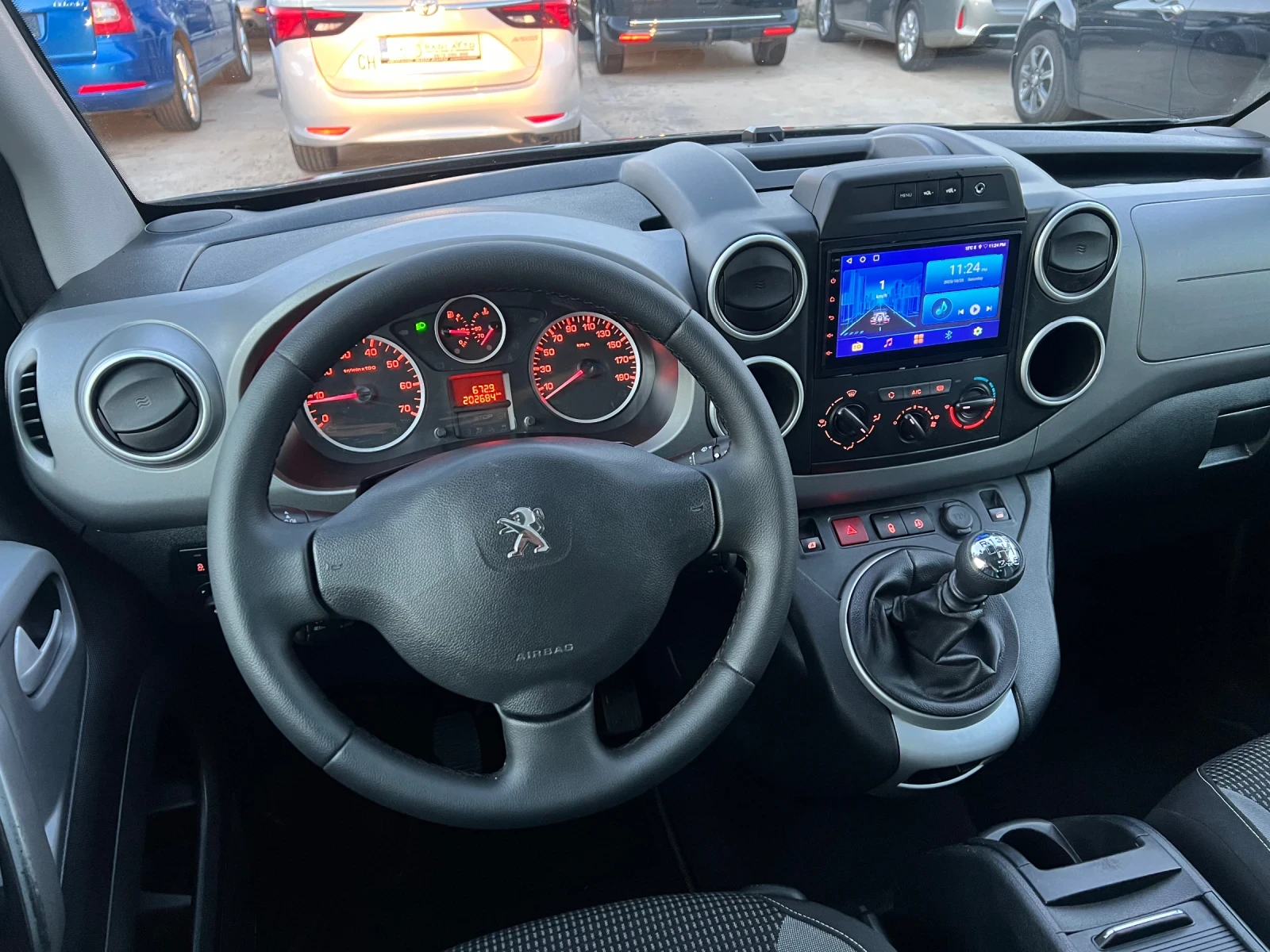 Peugeot Partner 1.6HDi ЕВРО 6 ШВЕЙЦАРИЯ - изображение 10 | Auto.bg Peugeot Partner 1.6HDi ЕВРО 6 ШВЕЙЦАРИЯ - изображение 10