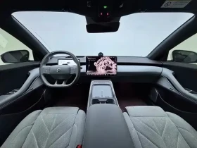 NIO ET5 Champion Commemorative Edition 100 kWh Touring | Auto.bg — изображение 8 NIO ET5 Champion Commemorative Edition 100 kWh Touring | Auto.bg — изображение 8