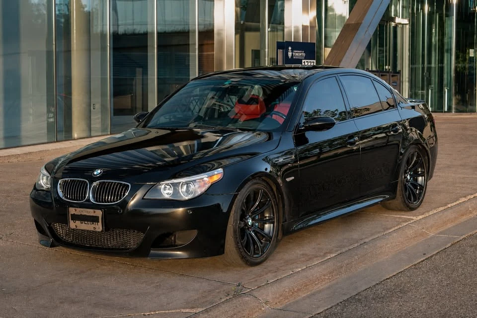 BMW M5 * E 60* АВТОКРЕДИТ БЕЗ ПЪРВОНАЧАЛНА ВНОСКА* | Auto.bg — изображение 1 BMW M5 * E 60* АВТОКРЕДИТ БЕЗ ПЪРВОНАЧАЛНА ВНОСКА* | Auto.bg — изображение 1