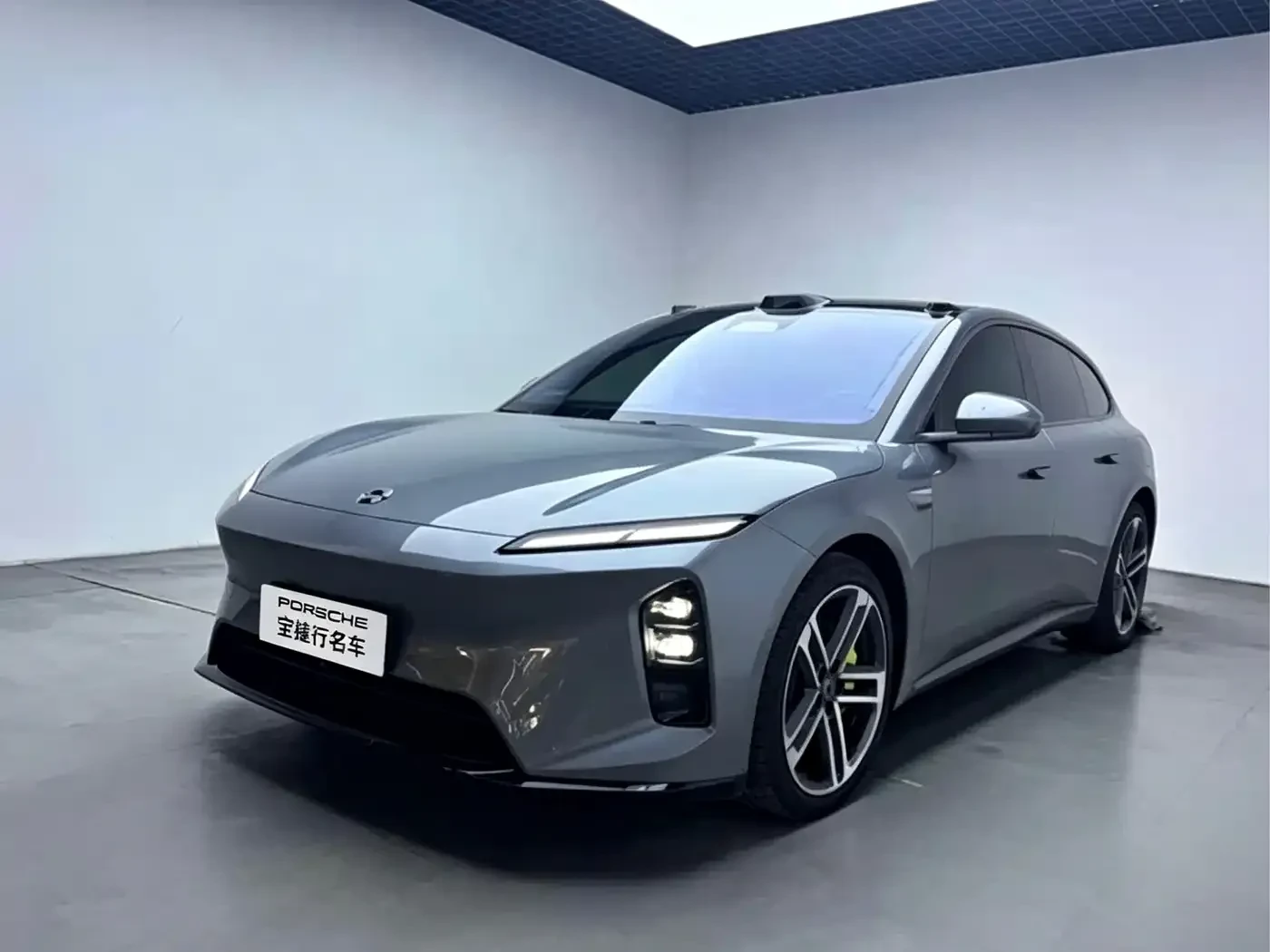 NIO ET5 Champion Commemorative Edition 100 kWh Touring | Auto.bg — изображение 1 NIO ET5 Champion Commemorative Edition 100 kWh Touring | Auto.bg — изображение 1