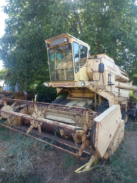 Комбайн New Holland 1550