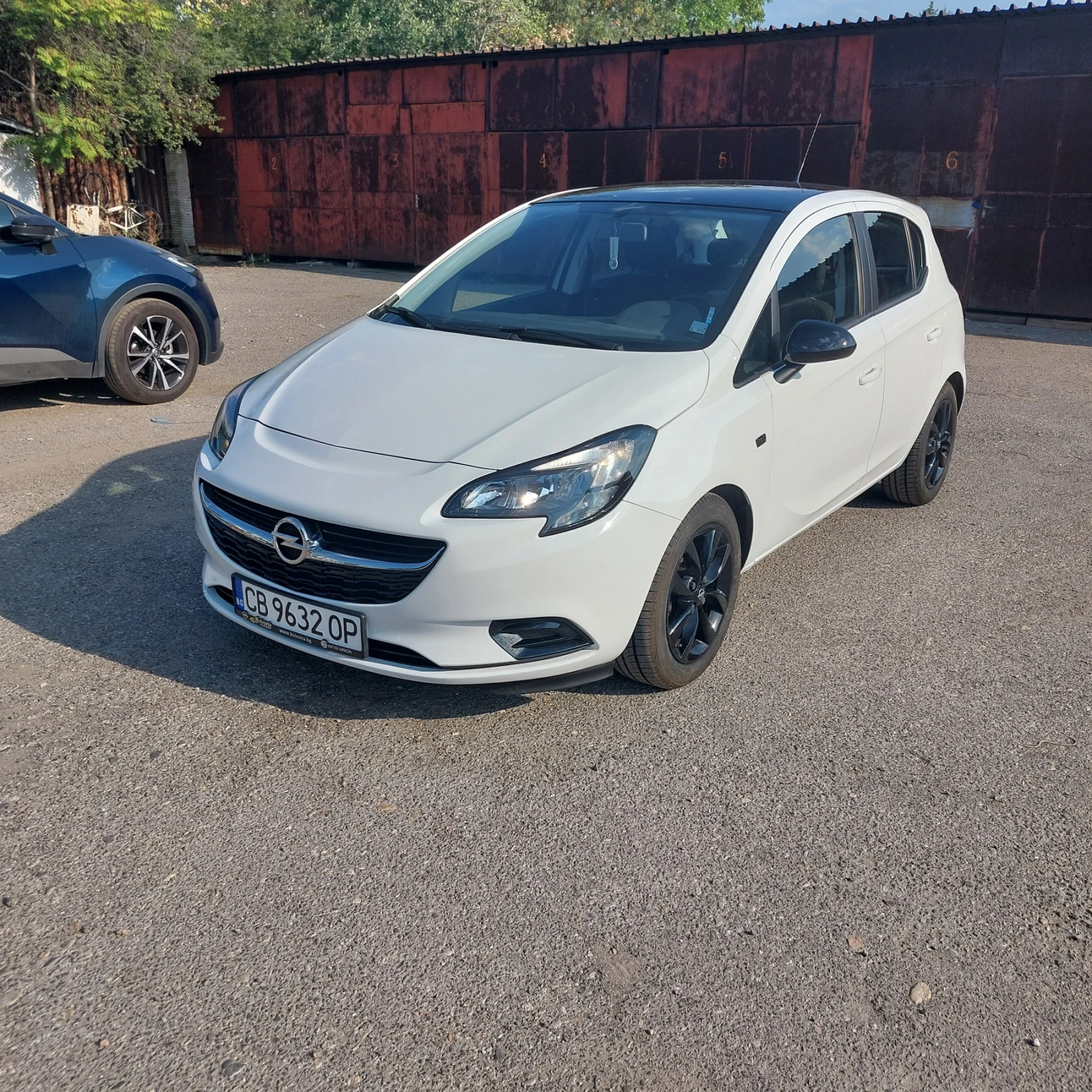 Opel Corsa Black White | Auto.bg — изображение 1 Opel Corsa Black White | Auto.bg — изображение 1