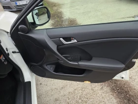 Honda Accord 2.4 i EXECUTIVE - 16900 лв. / 8640.83 € - 29991742 14 | Car24.bg Honda Accord 2.4 i EXECUTIVE - 16900 лв. / 8640.83 € - 29991742 14