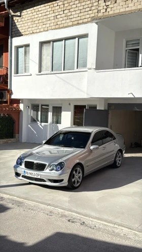 Mercedes-Benz C 220 - 3999 € - 46115289 6 | Car24.bg Mercedes-Benz C 220 - 3999 € - 46115289 6